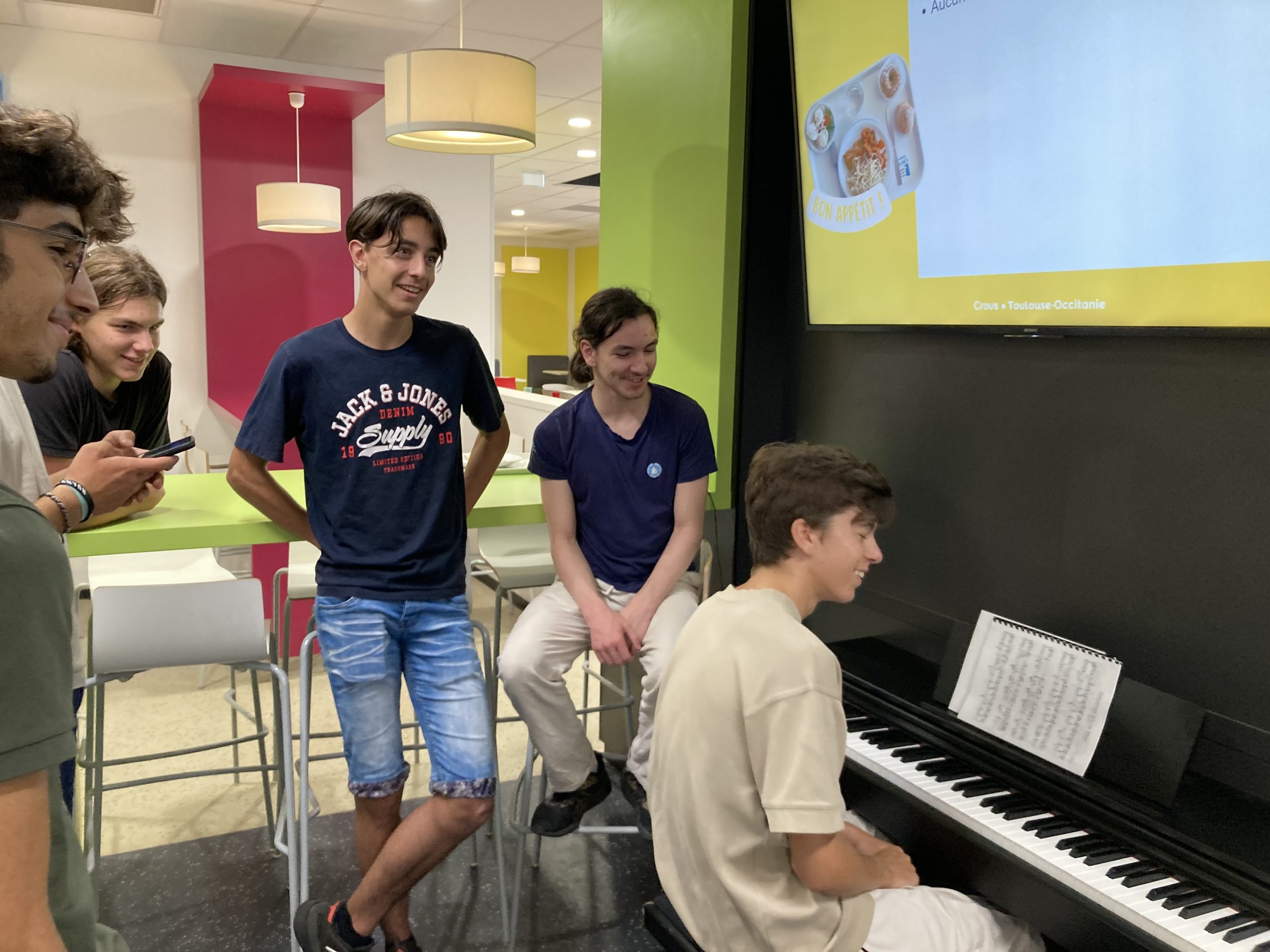 pause musicale au RU canal