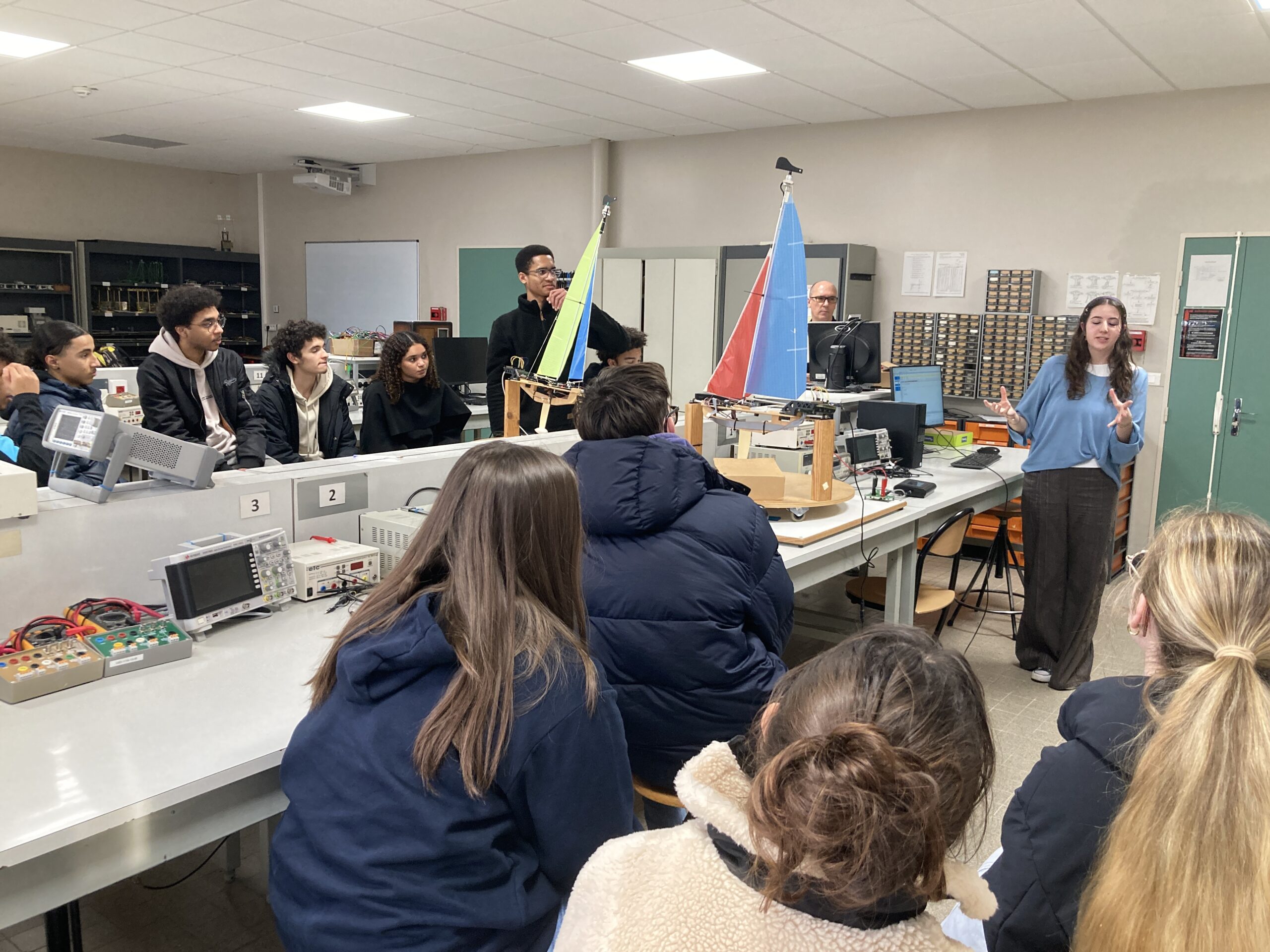semaine du numerique insa toulouse presentation projet voilier par étudiant